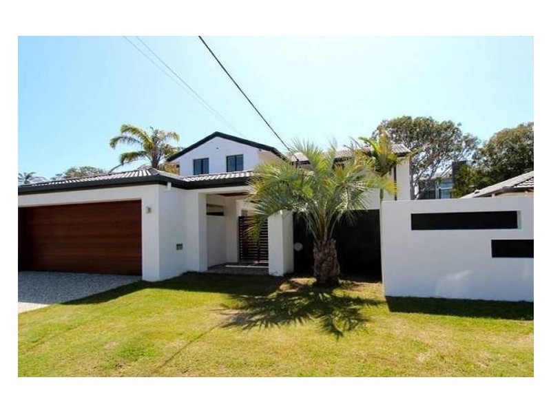 25 Killowill Avenue, Paradise Point QLD 4216