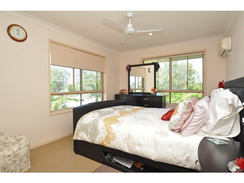 1/31 Eider Avenue, Paradise Point QLD 4216