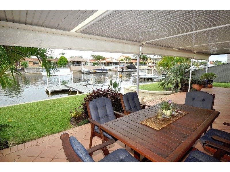 62 Oxley Drive, Paradise Point QLD 4216