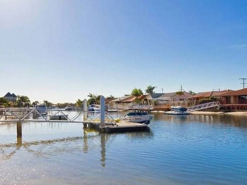 37 Columbus Drive, Hollywell QLD 4216