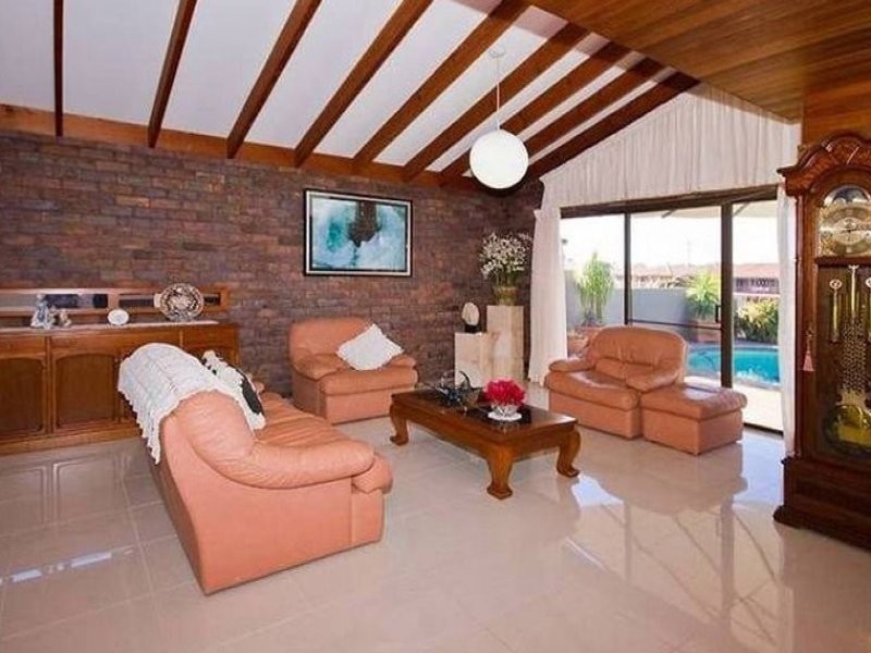 37 Columbus Drive, Hollywell QLD 4216