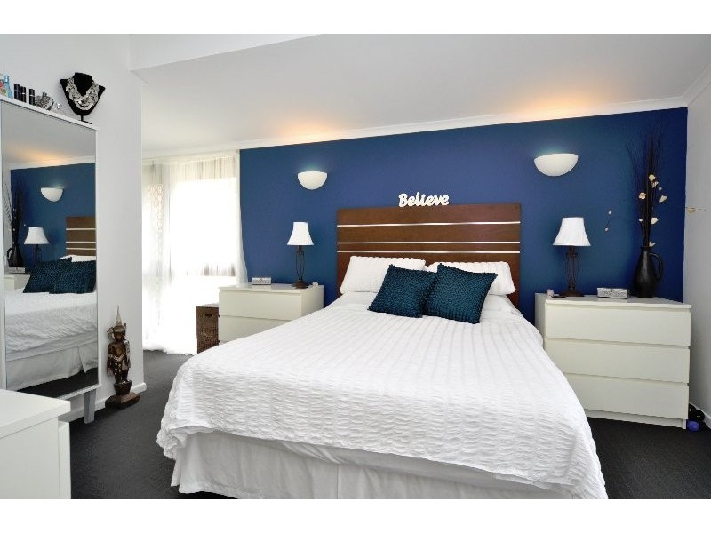 21 Sundown Drive, Paradise Point QLD 4216