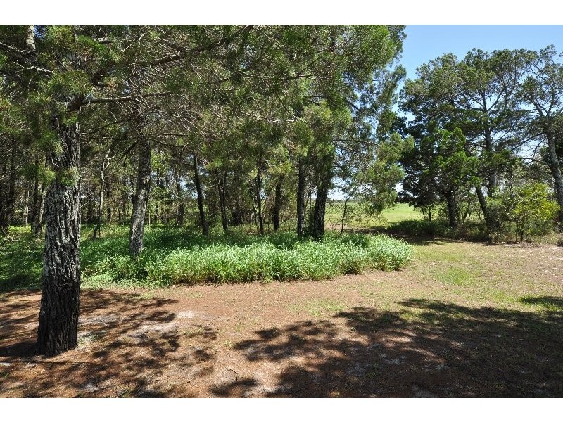 103 Lae Drive, Runaway Bay QLD 4216