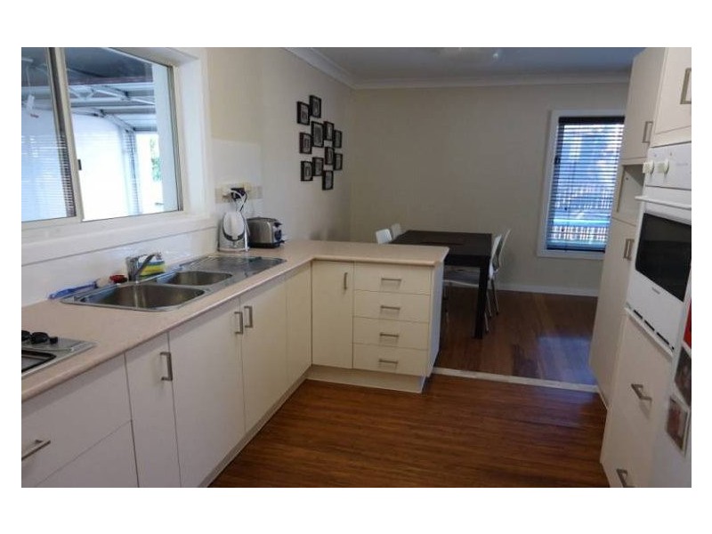 10 Bluegum Avenue, Hollywell QLD 4216