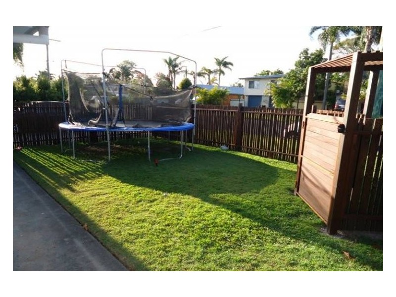 10 Bluegum Avenue, Hollywell QLD 4216