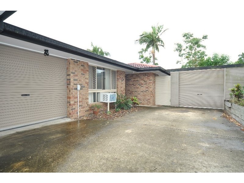 2/5 Brady Drive, Coombabah QLD 4216