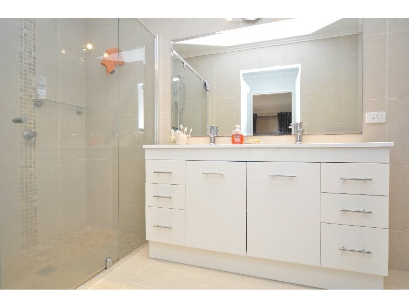 1/59 Paradise Parade, Paradise Point QLD 4216