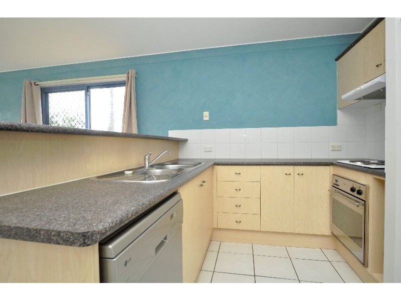 3/550 Marine Parade, Biggera Waters QLD 4216