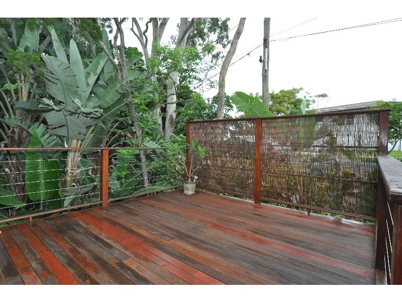 15 Waratah Avenue, Biggera Waters QLD 4216