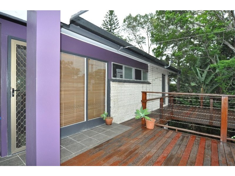 15 Waratah Avenue, Biggera Waters QLD 4216