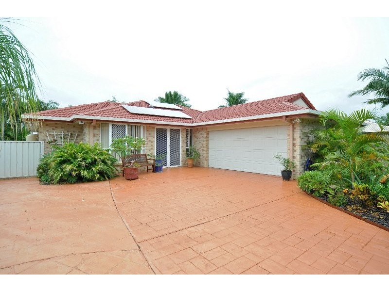 14 Ballybunyon Crescent, Hope Island QLD 4212