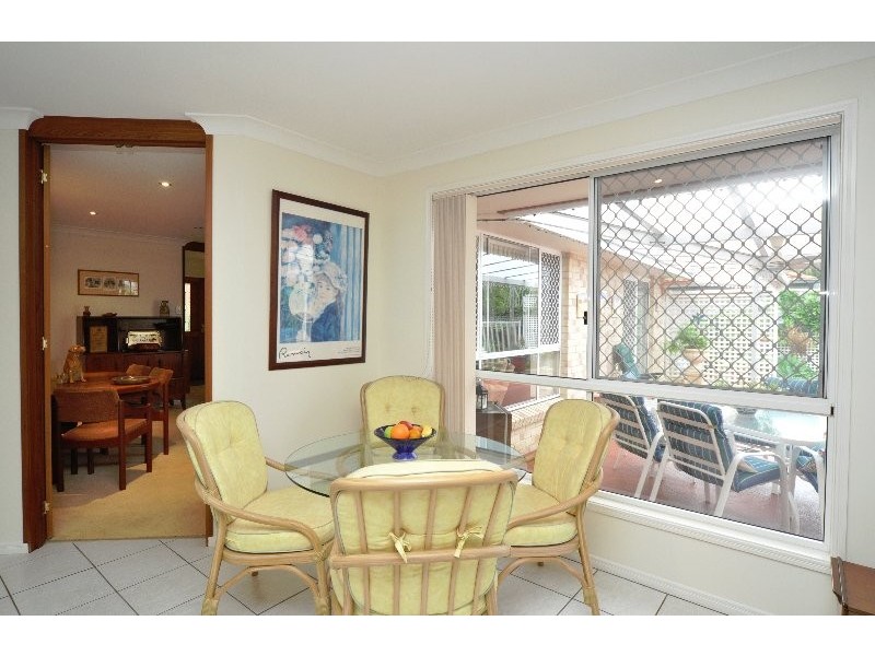 14 Ballybunyon Crescent, Hope Island QLD 4212