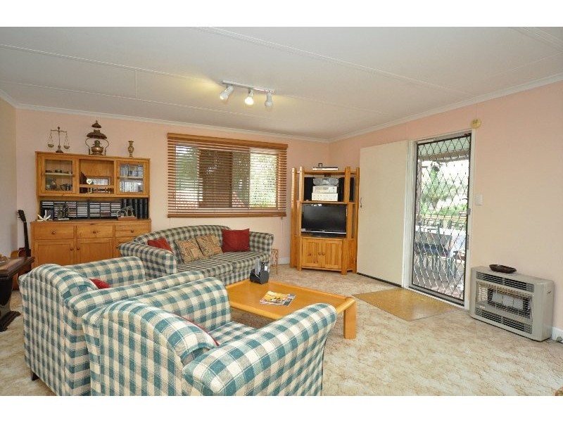 18 Teal Avenue, Paradise Point QLD 4216