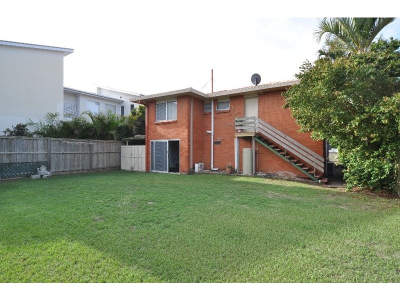 20 Eider Avenue, Paradise Point QLD 4216