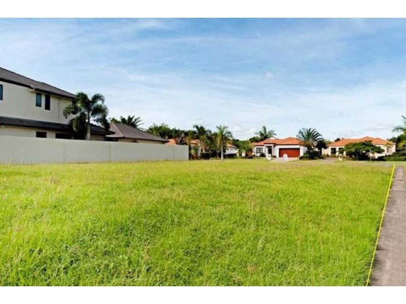 2173 Beaufort Way, Hope Island QLD 4212