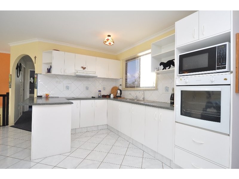 212 Oxley Drive, Coombabah QLD 4216