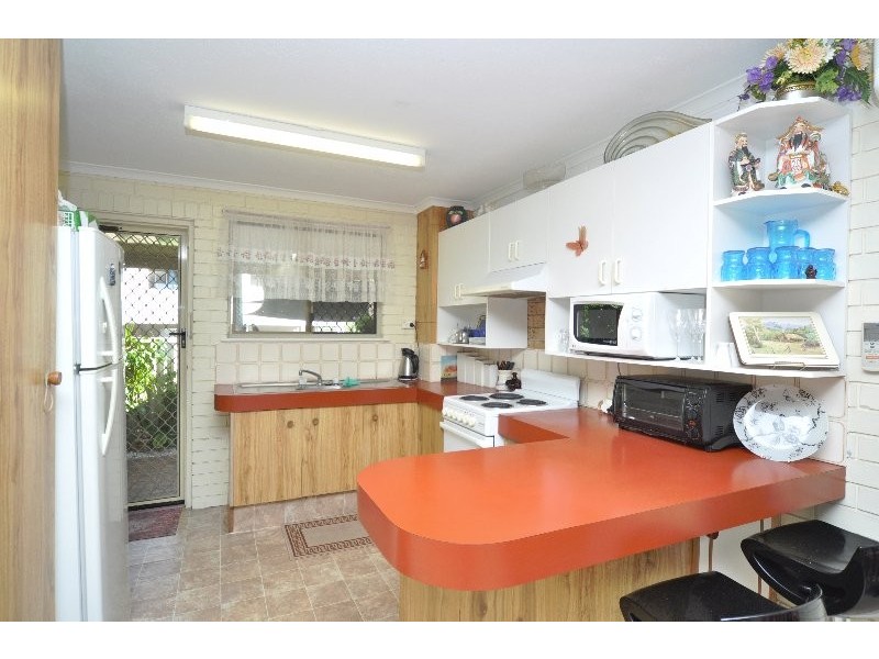 1/17 Huth Street, Labrador QLD 4215
