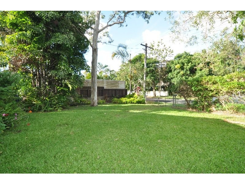 46 Allinga Street, Coombabah QLD 4216