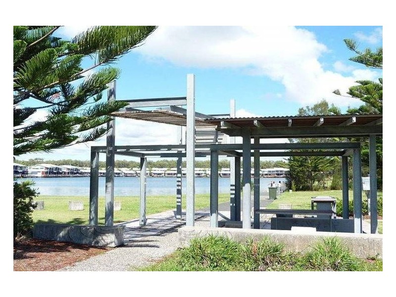50 Costa Del Sol Avenue, Coombabah QLD 4216