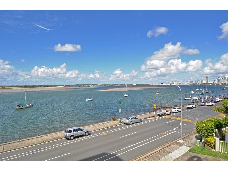 3/314 Marine Parade, Labrador QLD 4215