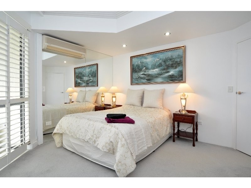3/314 Marine Parade, Labrador QLD 4215