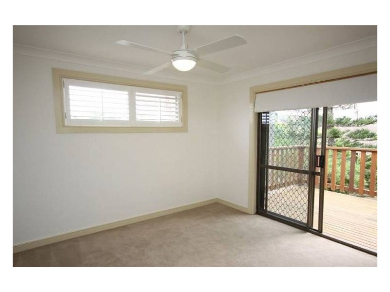 2/54 Markham Avenue, Runaway Bay QLD 4216