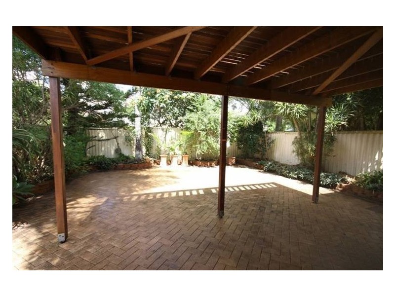 2/54 Markham Avenue, Runaway Bay QLD 4216