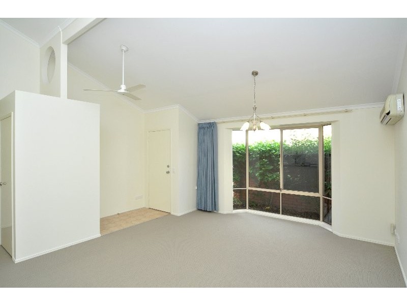 1/5 Victor Avenue, Paradise Point QLD 4216