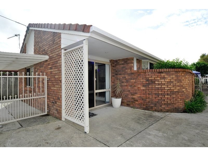1/5 Victor Avenue, Paradise Point QLD 4216