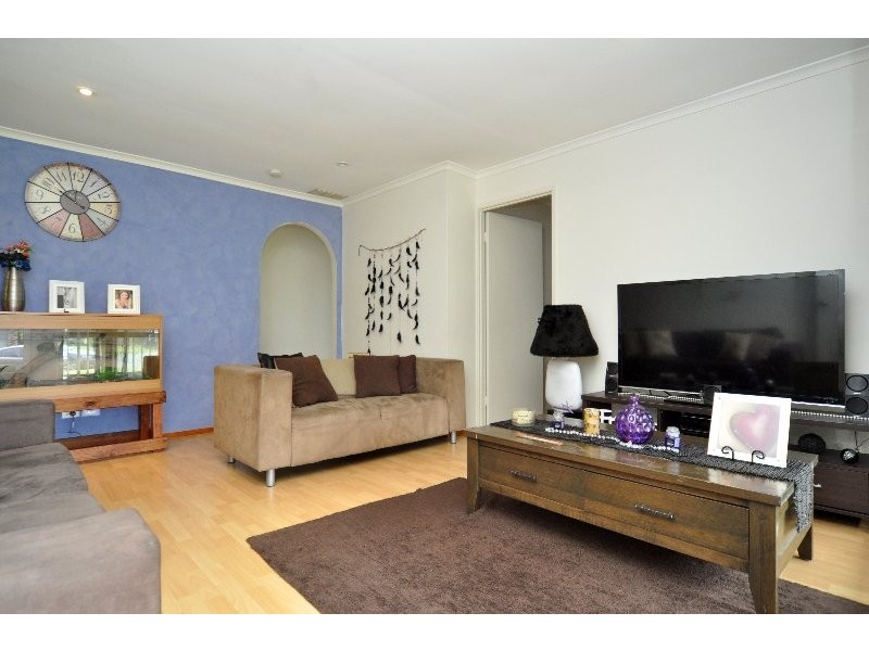 1/2 Echidna Court, Coombabah QLD 4216