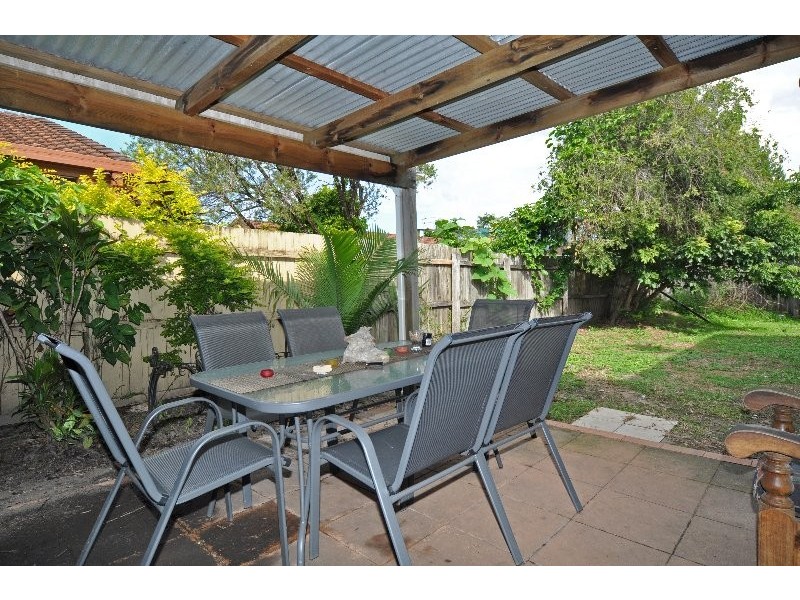 1/2 Echidna Court, Coombabah QLD 4216