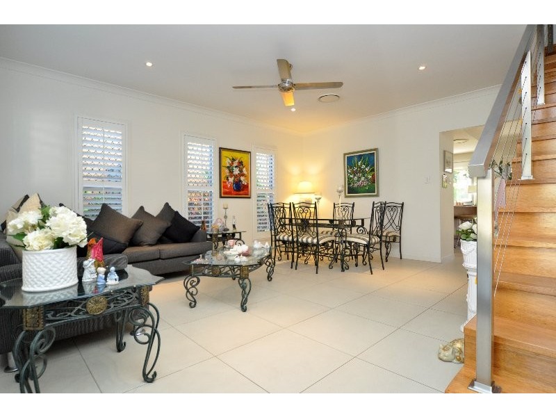 9/411 Oxley Drive, Runaway Bay QLD 4216