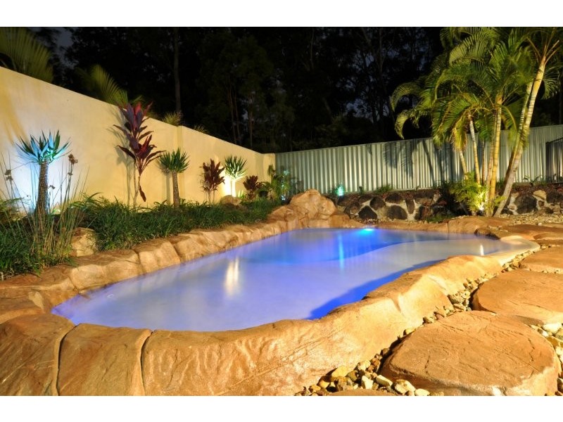 123 Arun Drive, Arundel QLD 4214