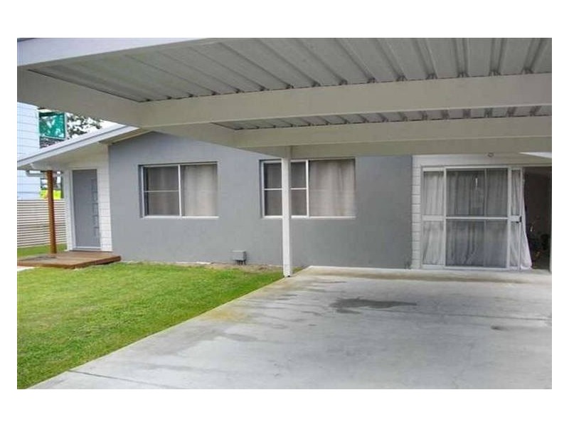 210 Oxley Drive, Coombabah QLD 4216