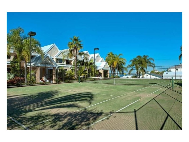 44/3 Marina Crescent, Hollywell QLD 4216