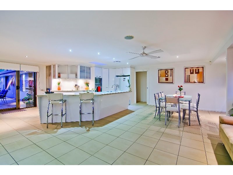 15 Karema Crescent, Runaway Bay QLD 4216