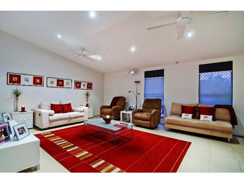 15 Karema Crescent, Runaway Bay QLD 4216