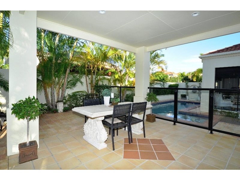 1649 Riverdale Court, Hope Island QLD 4212