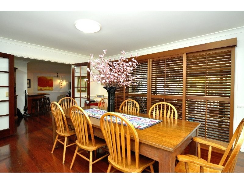 44 Crescent Avenue, Hope Island QLD 4212