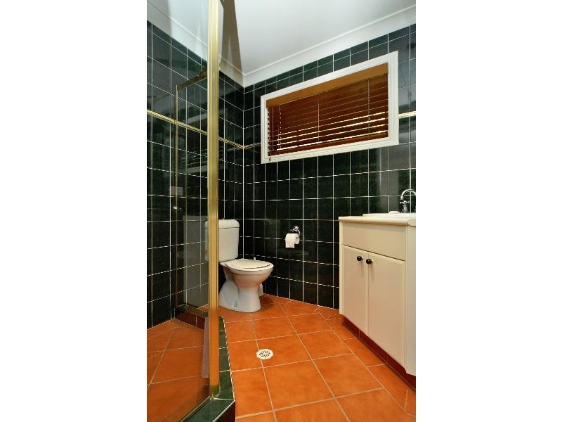 44 Crescent Avenue, Hope Island QLD 4212