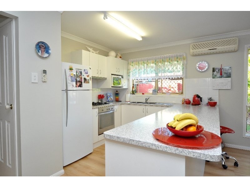 27 Angelo Avenue, Coombabah QLD 4216