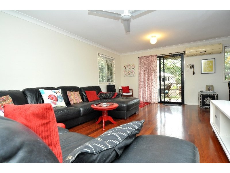 17 Tarni Street, Coombabah QLD 4216