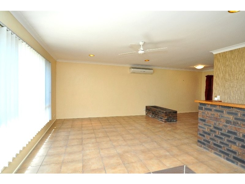 10 Eacham Avenue, Coombabah QLD 4216