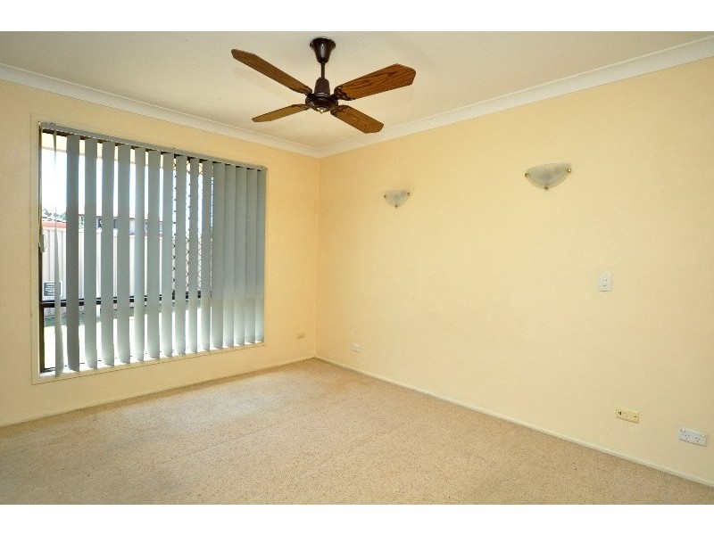 10 Eacham Avenue, Coombabah QLD 4216