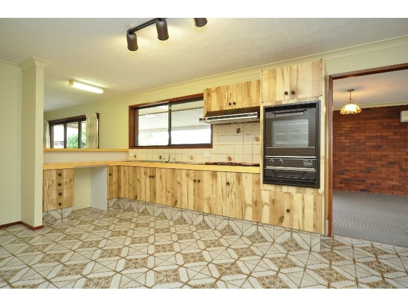 3 Primrose Court, Hollywell QLD 4216