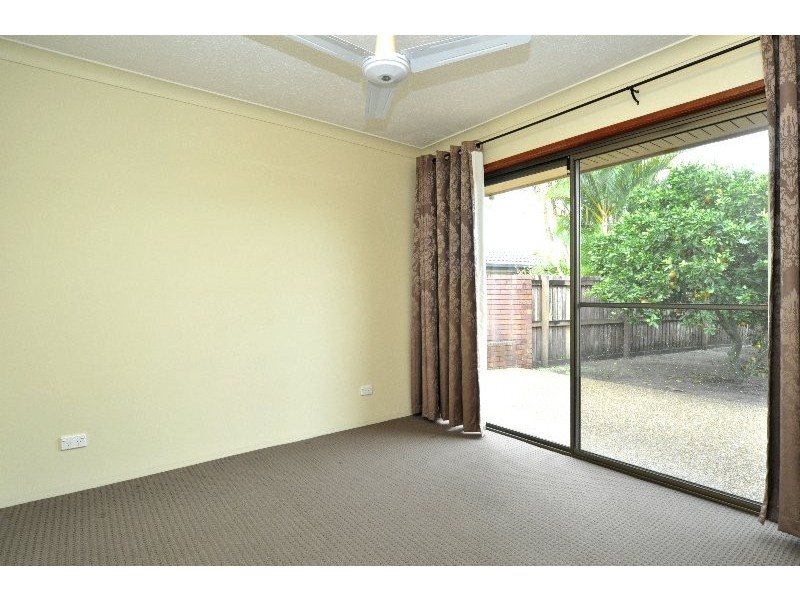 3 Primrose Court, Hollywell QLD 4216