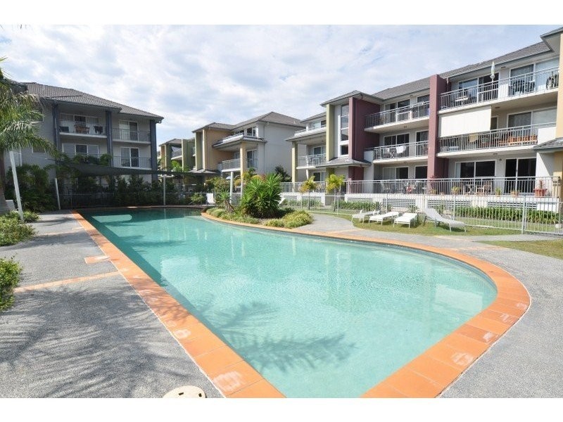 1102/33 Clark Street, Biggera Waters QLD 4216