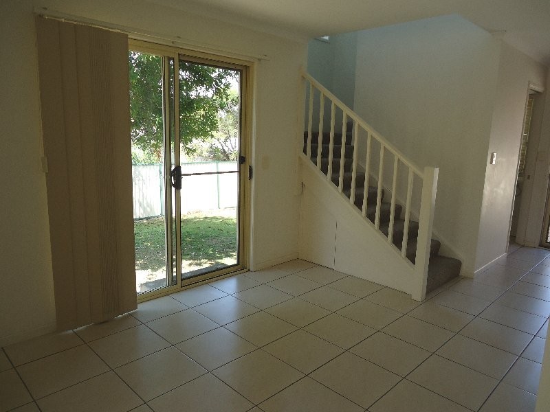 4B Ikana Court, Southport QLD 4215