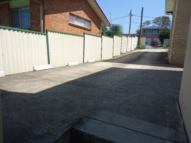 4B Ikana Court, Southport QLD 4215