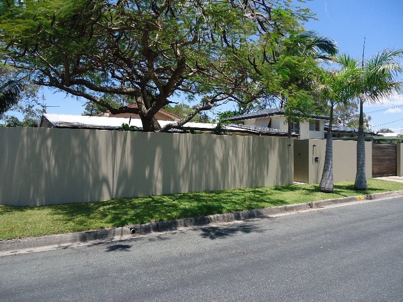 8 Amaroo Street, Biggera Waters QLD 4216